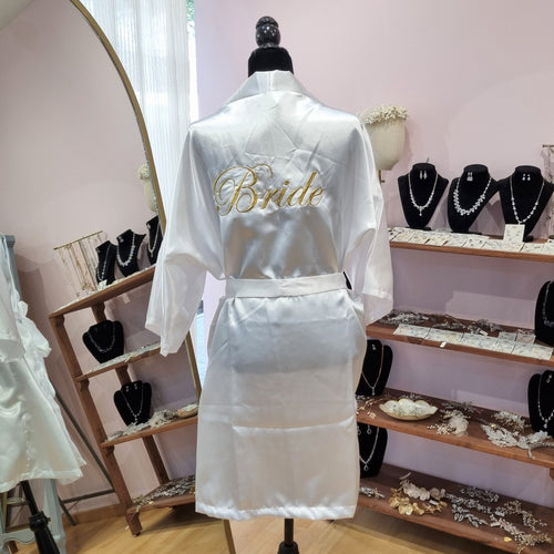 Bata Blanca Bordada Entrega Inmediata Bride Talla XL